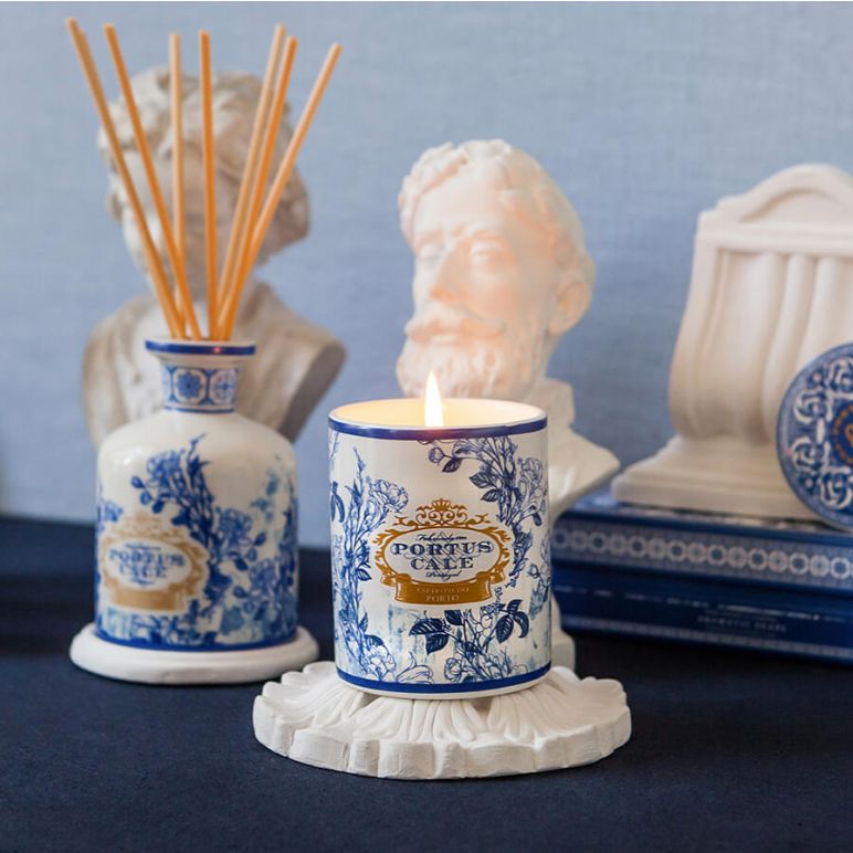 Portus Cale Candle — A2 Interior